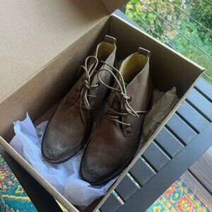 Bussola Taupe lace up bootie